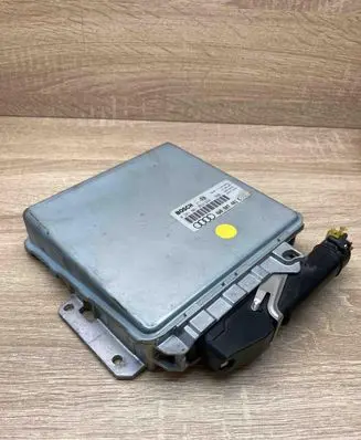 Audi A6 S6 C4 4A Engine control unit/module ECU 4A0907401E 0281001253