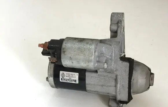 Nissan Pulsar Starter motor 233006867R M000TD0375