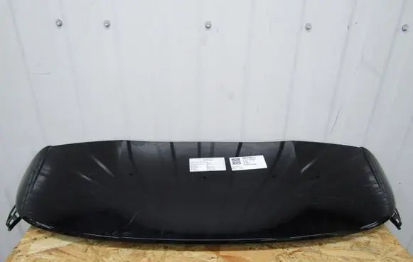 Tailgate/trunk spoiler