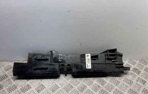 BMW X5 E70 Side radiator support slam panel 7799761