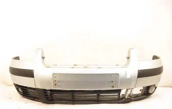Volkswagen PASSAT B5.5 Front bumper