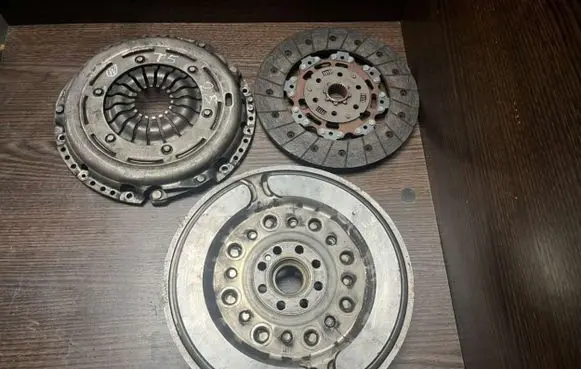 Volkswagen Transporter - Caravelle T5 Clutch set kit 3082001739 1878005015