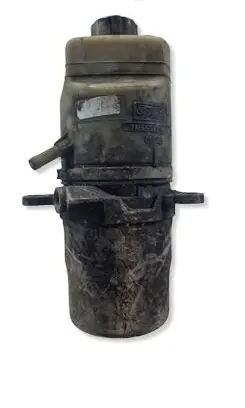 Ford Focus Power steering pump 3M513K514