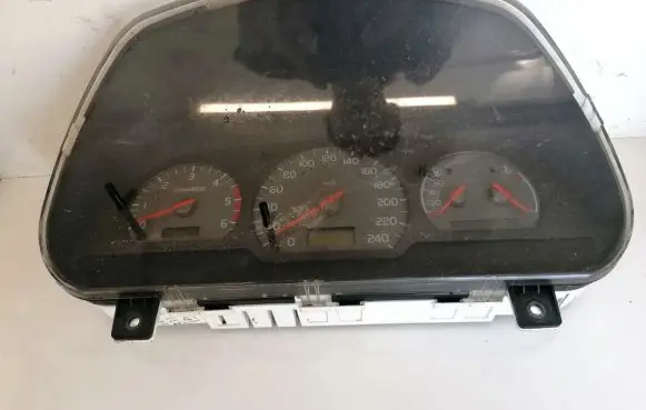 Volvo S40, V40 Speedometer (instrument cluster) 431431b 43-1431-b