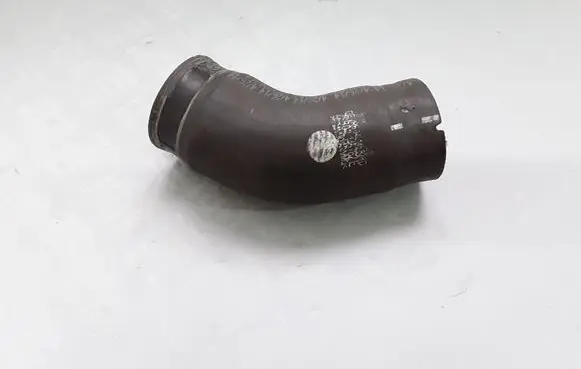 Volkswagen Golf VII Intercooler hose/pipe 04L145762E