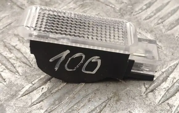 Bentley Flying Spur Front seat light 3B0947415B