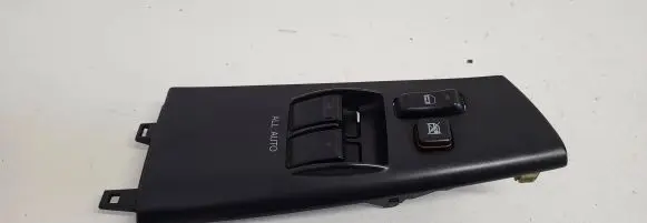 Toyota Corolla E120 E130 Electric window control switch 54355669D 09122005 8480202071B0