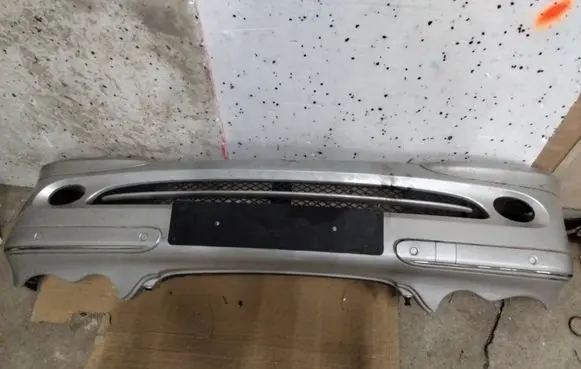 Mercedes-Benz C W203 Front bumper