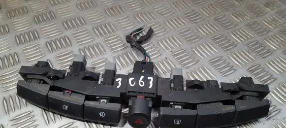 SsangYong Rodius Hazard light switch 8523021161HCH 85230-21161HCH