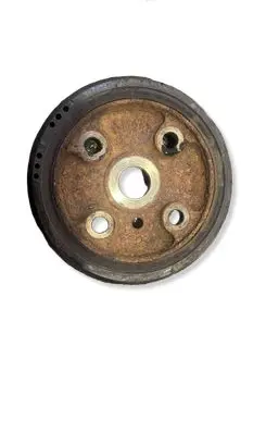 Volvo XC90 Crankshaft pulley 08642400