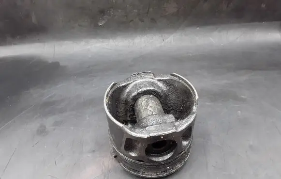 Citroen C8 Piston NOCODE