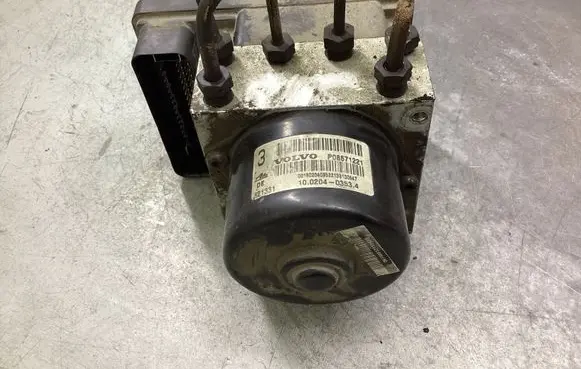 Volvo S60 ABS Pump P08671221 821331 10020403534