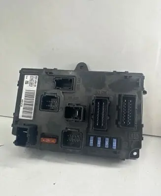 Peugeot 407 Fuse module 9656148180 S120017001H BSCA0400