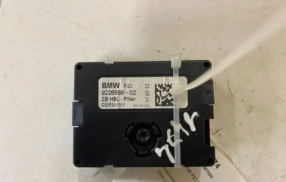 BMW 1 F20 F21 Aerial antenna filter 9226888 922688802