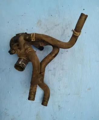 Thermostat/thermostat housing
