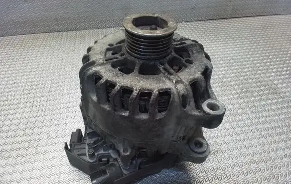 Toyota Proace Generator/alternator 9815683280