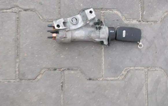 Audi A4 S4 B5 8D Ignition lock