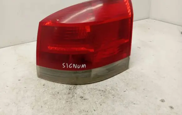 Opel Signum Rear/tail lights