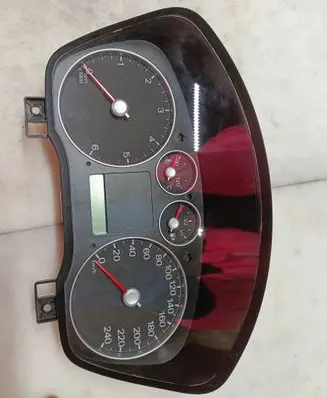 Ford Focus Speedometer (instrument cluster) 3M5F10841B 3M5F10A55A