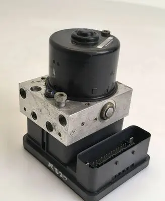 Volvo V50 ABS Pump 00001251E4 30736589A 10096004273