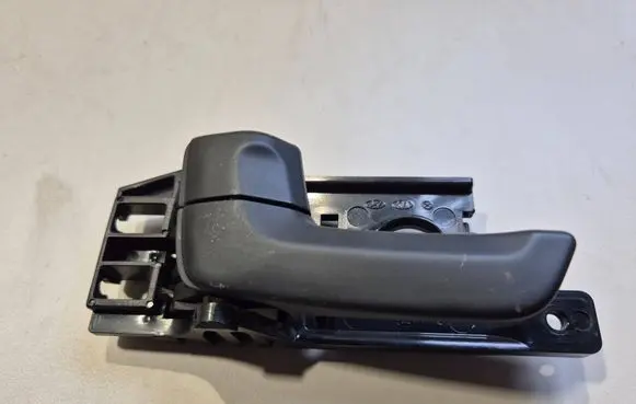 KIA Sportage Rear door interior handle 826131F000