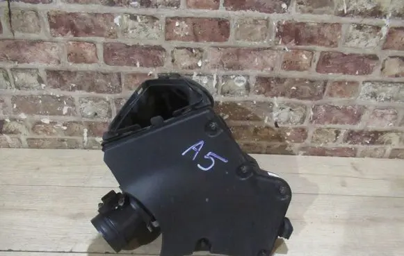 Audi A5 8T 8F Air filter box cover 