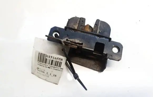 Volkswagen Transporter - Caravelle T5 Tailgate/trunk/boot lock/catch/latch 7h0827506c