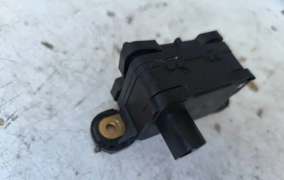 ESP acceleration yaw rate sensor