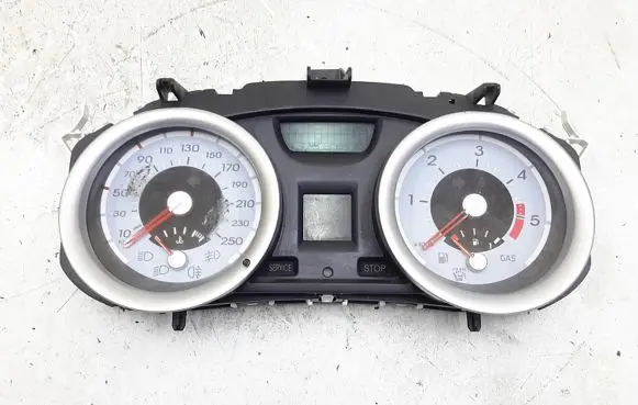 Renault Megane II Speedometer (instrument cluster) 8200402241