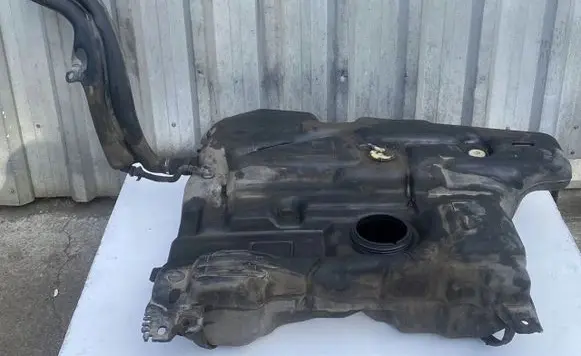 Renault Espace IV Fuel tank 