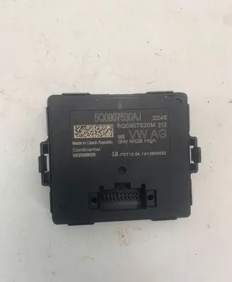 Audi A3 S3 8V Gateway control module 5Q0907530AJ