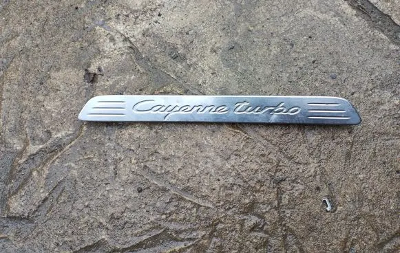 Porsche Cayenne (92A) Foot area side trim A053629