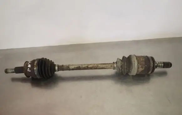 Infiniti M Rear driveshaft