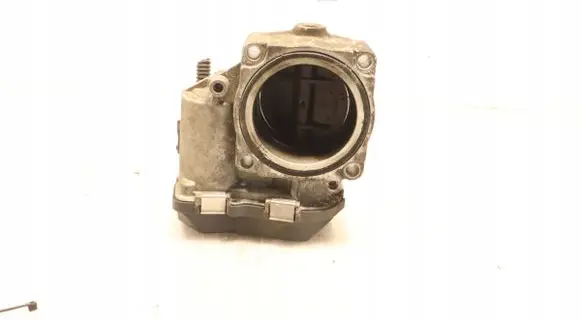 BMW 1 E81 E87 Throttle body valve 