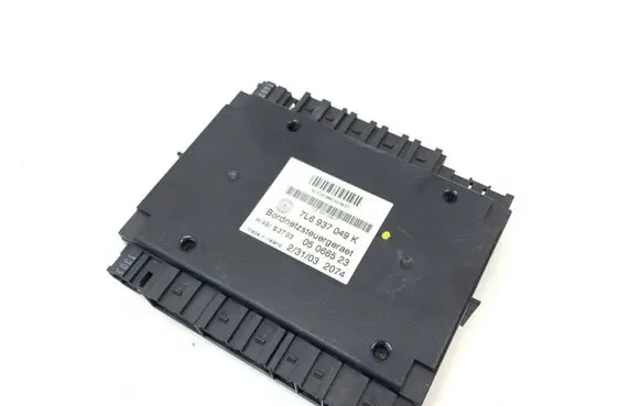Volkswagen Touareg I Comfort/convenience module 7L6937049K 05066523