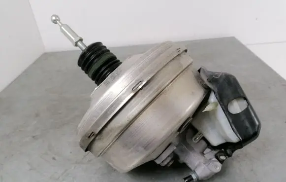 Master brake cylinder
