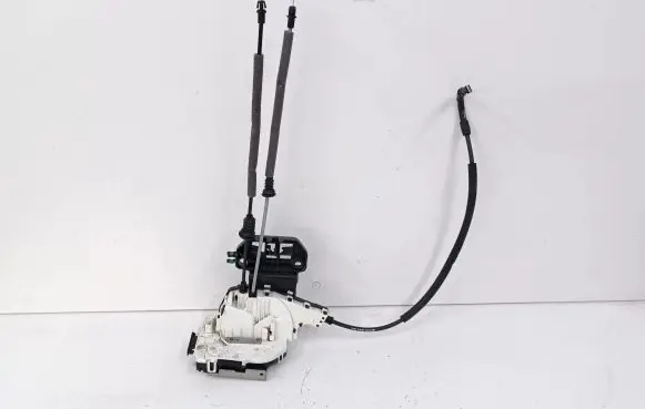 Jeep Cherokee Rear door lock P04589914AD A052111 C14246103