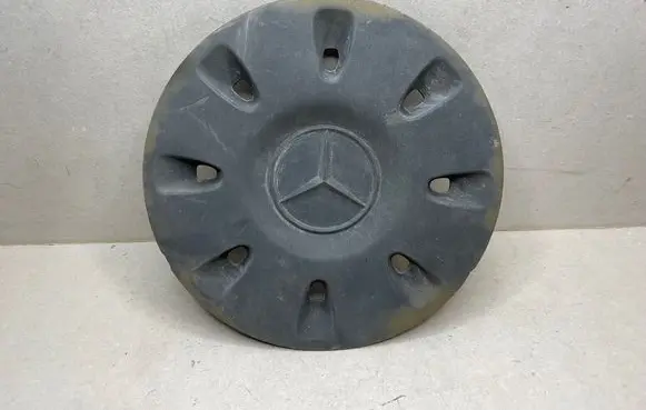 Mercedes-Benz Vito Viano W639 Original wheel cap A6394010825