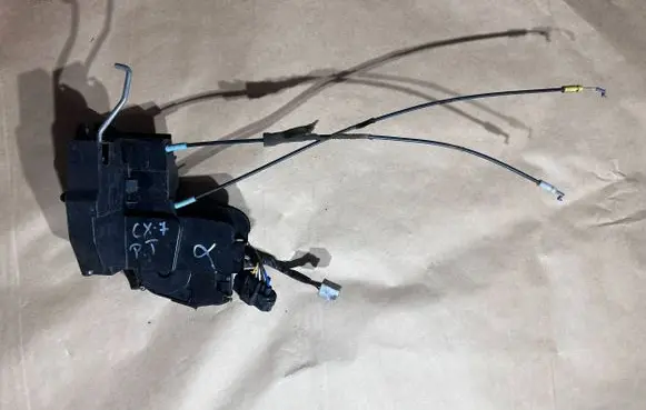Mazda CX-7 Rear door lock