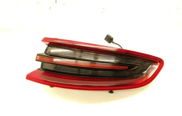 Porsche Macan (95B) Rear/tail lights 95B945096E