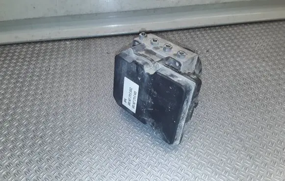 Skoda Fabia Mk2 (5J) ABS Pump 0265234575 6r0614517b