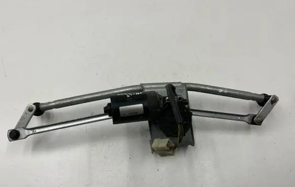Volkswagen II LT Front wiper linkage and motor 0390241345