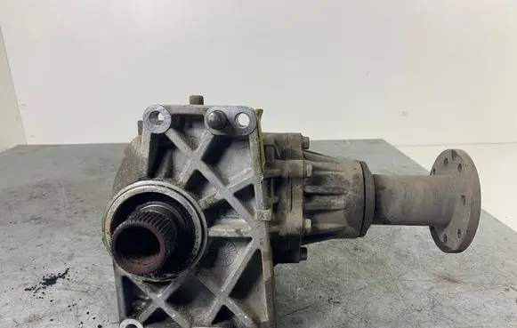 KIA Sportage Gearbox transfer box case F110711559