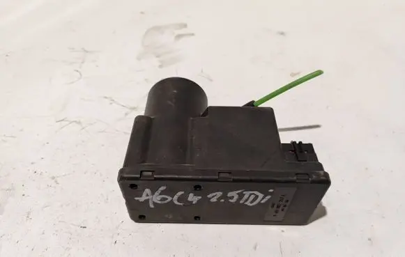 Audi A6 S6 C4 4A Central locking vacuum pump 4A0862257A