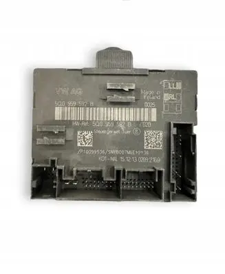 Volkswagen Golf VII Door control unit/module 5Q0959592B