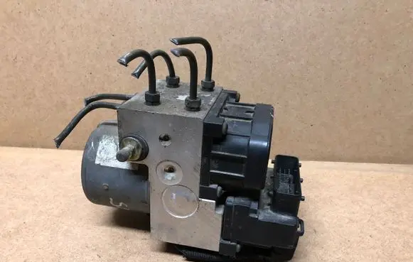 Subaru Forester SF ABS Pump 27531FC010 11000040690