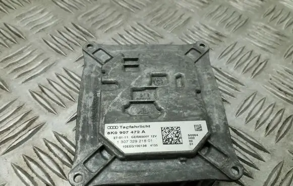 Audi A4 S4 B8 8K Headlight ballast module Xenon 8K0907472A