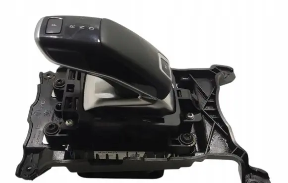 Citroen DS3 Gear selector/shifter in gearbox 98270885DX