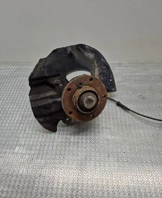 BMW 3 E46 Front wheel hub Cdp04