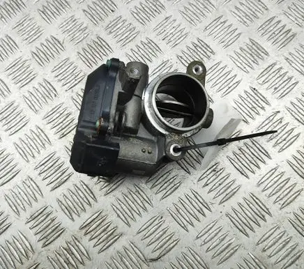 Volkswagen Golf VII Throttle valve 04L128063T A2C94859900